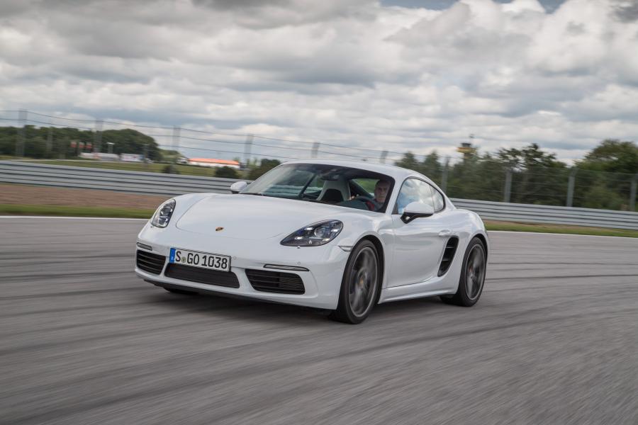  Porsche 718 Cayman 2016 года  (фото 5 из 33)